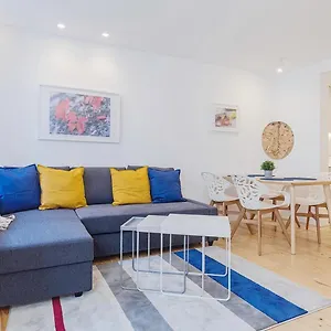 Condessa Iii By Innkeeper Lisbon